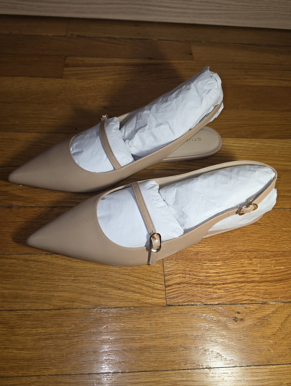 New Stuart Weitzman Emilia Beige Leather Flats 8W - Picture 4 of 7
